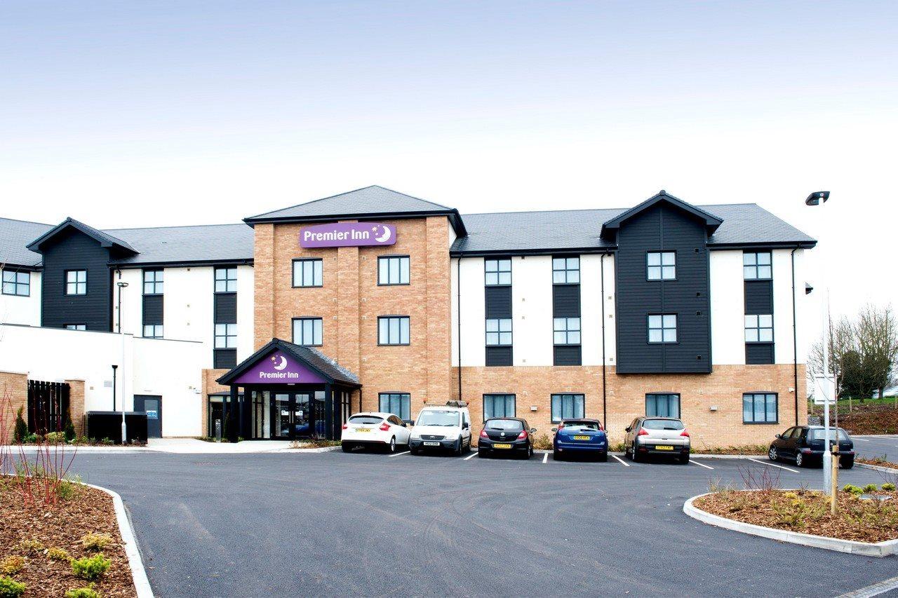Premier Inn Ware Exterior photo